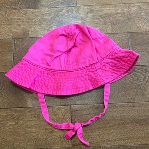 Girls sun hat.